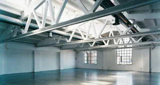 Monoplane Showroom - Image 0