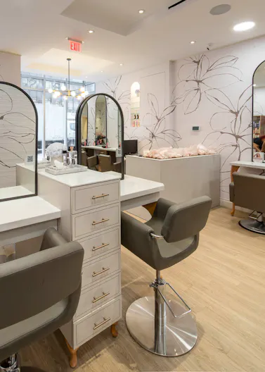 The Most Beautiful Salon in New York City - Image 4