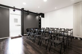 Studio Photo Boutique in Paris - Image 7