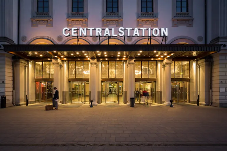 Central Station Pop Up - Image 3