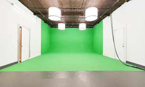 Studios in Brooklyn - Studio 8 - Image 0