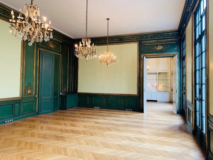 Superb Mansion in 16th arrondissement - Image 4