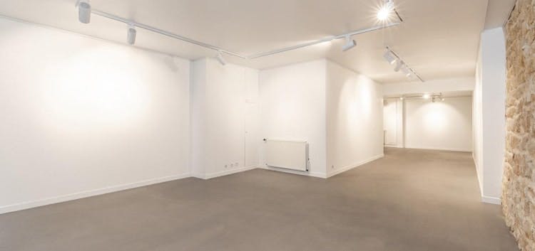 70 sqm Gallery and Showroom on Rue de Turenne, Paris