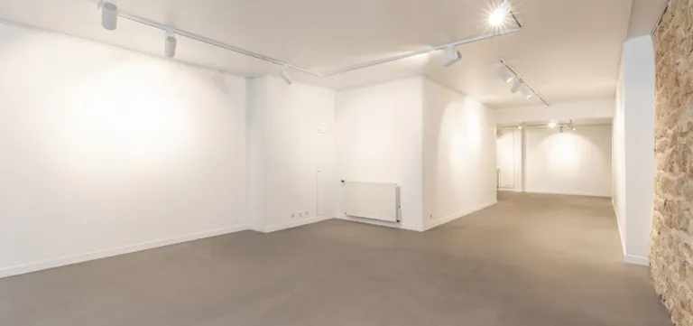Pretty Galerie in the heart of Le Marais - Image 2