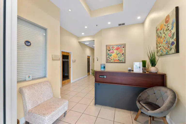 Office Space - Private Room - Image 4