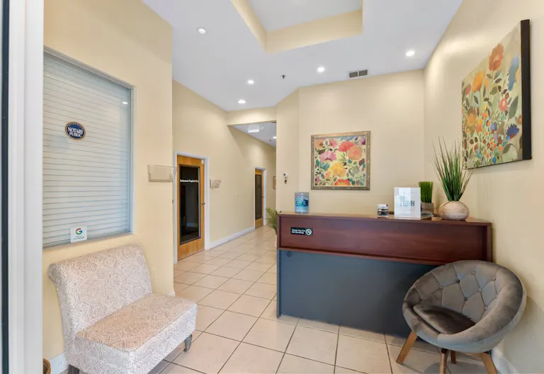 Office Space - Private Room - Image 4