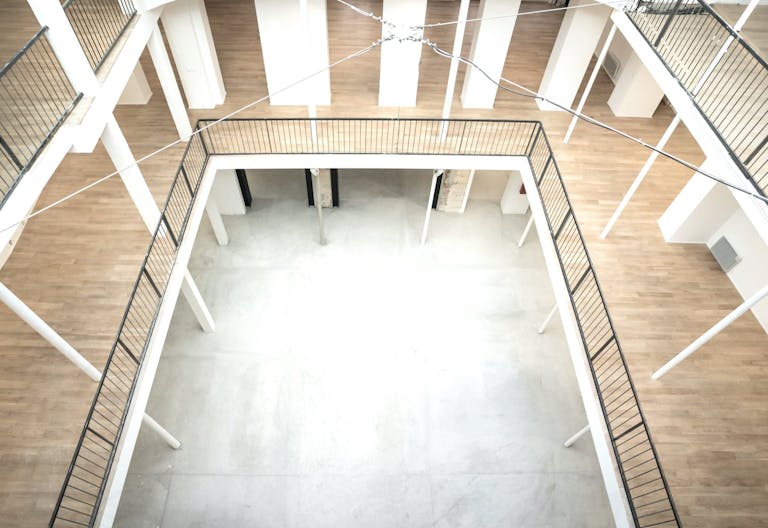 Space Temple/Beaubourg - Image 4