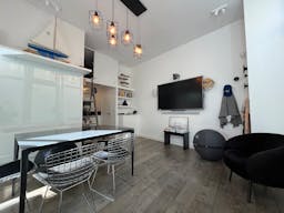 Opportunité Exceptionnelle pour Votre Showroom à Paris - Image 2