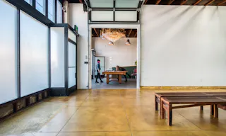 White Box Space in West Adams - Image 11