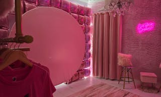 All Pink Venue - Image 1