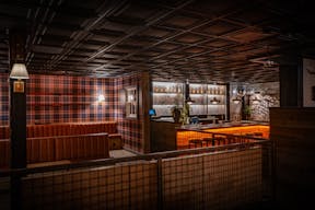 Park City Bar Lounge - Image 2