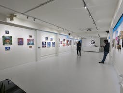 Gloss White Gallery Space on Fairfax Ave - Image 11