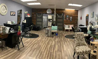 A Unique Beauty Bar in Pacifica - Image 1