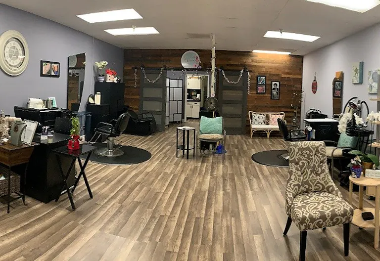 A Unique Beauty Bar in Pacifica - Image 1