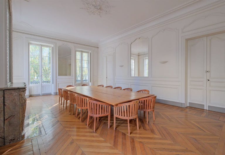 Appartement de reception Place des Quiconces - Image 0