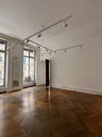 Rue Cambon 200 m2 newly renovated showroom perfect for Fashion Week - Image 6