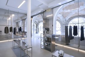 -ICONIC SPACE IN LE MARAIS - Treat yourself to a prestigious setting that ensures your guests will attend. - Image 5