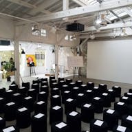 Showroom in Folie-M�ricourt - Image 20