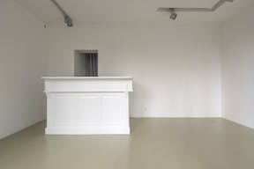 Pop-up gallery store in Paris, Belleville - Image 2