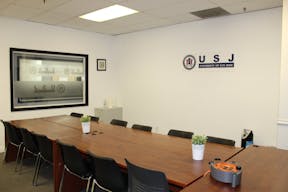 Spacious , quiet and clean room 124 at University of San Jose - Image 5