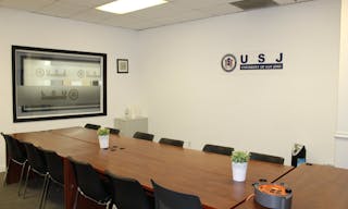 Spacious , quiet and clean room 124 at University of San Jose - Image 5