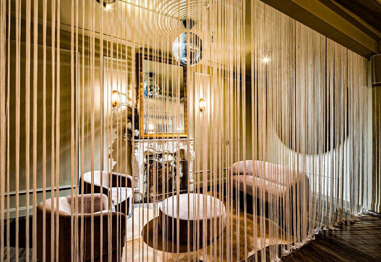 Upscale Loft on 5th with Furnished Rooftop & Fireplace, Sound System, Custom Lighting, Kitchen & Staff Provided - Image 0