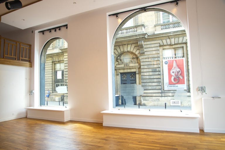 Galerie sur les bords de Seine face au Pont Neuf (Samaritaine, Mus�e de la Monnaie) - Image 1