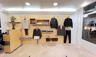Premium Boutique in Opera - Image 0