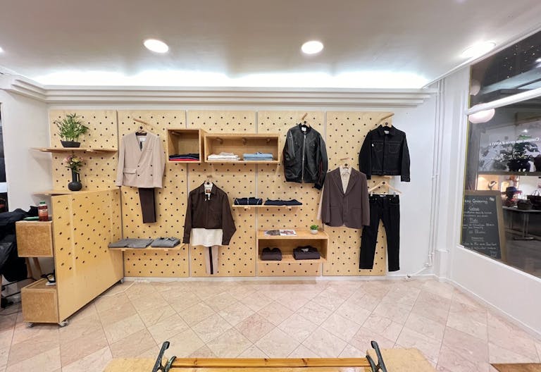 Premium Boutique in Opera - Image 0