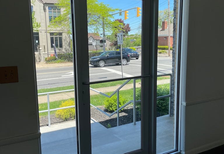 Office/Retail Space for Lease Available Now in Rocky River, Ohio - Image 2