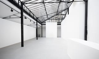 Incredible Venue in Paris 17th - Image 0