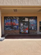 500 sq ft TV studio - Image 5