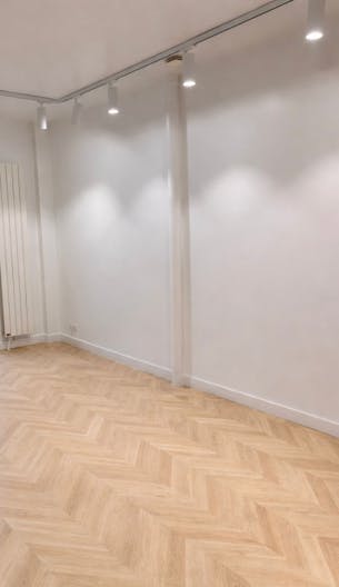 Boutique Éphémère Exclusif au Marais - Image 2