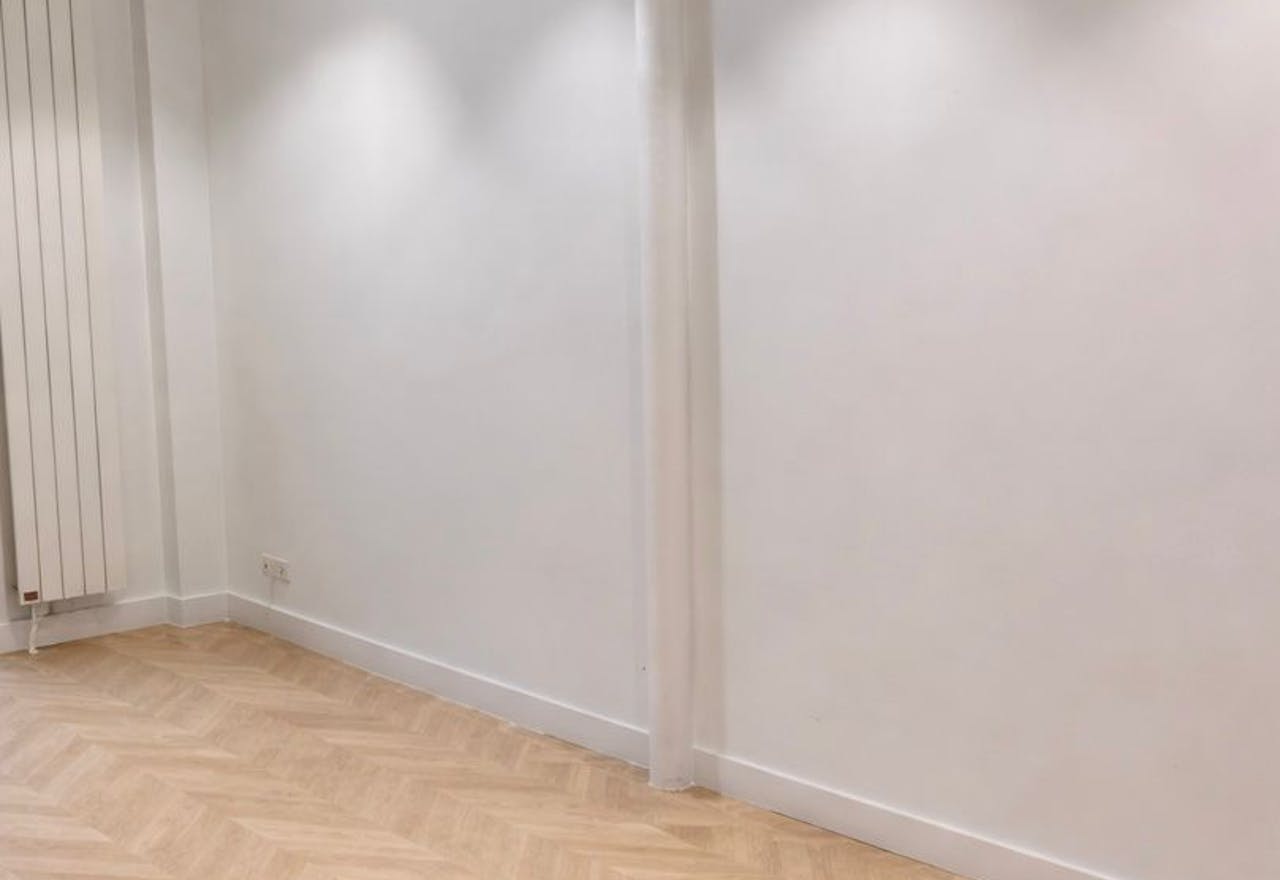 Boutique Éphémère Exclusif au Marais - Image 2