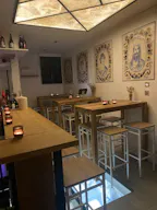 Café Boutique Ephémère in Montmartre - Image 3