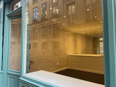 Jolie Boutique � Saint-Germain-des-Pr�s - Image 0