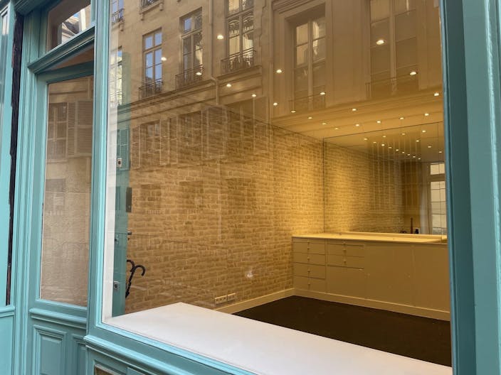 Jolie Boutique � Saint-Germain-des-Pr�s - Image 0