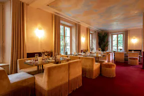 Château Showroom in Montmartre - Image 3