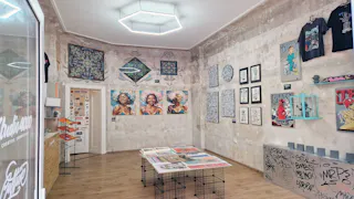 ART GALLERY & POP-UP SPACE IN BERLIN  - Image 2