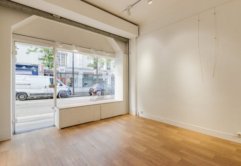 Pop-Up Shop in Batignolles - Image 2