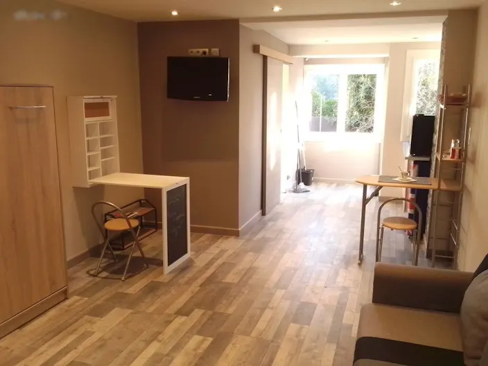 Equipped Loft room With kitchen and bathroom + Equipped studio - Image 4