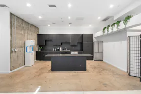 PRE-LIT (RGB) WHITE CYC STUDIO | PRIVATE HAIR, MAKEUP AND VANITY SPACE - Image 9