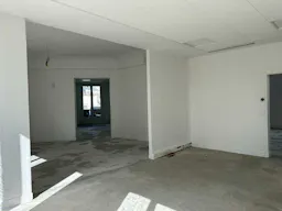 Haussmannian Style Apartment for Rent - Ideal Fashion Week Showroom - Image 8