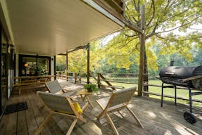 Georgia Lakehouse Creative Space & ART Gallery - Image 5