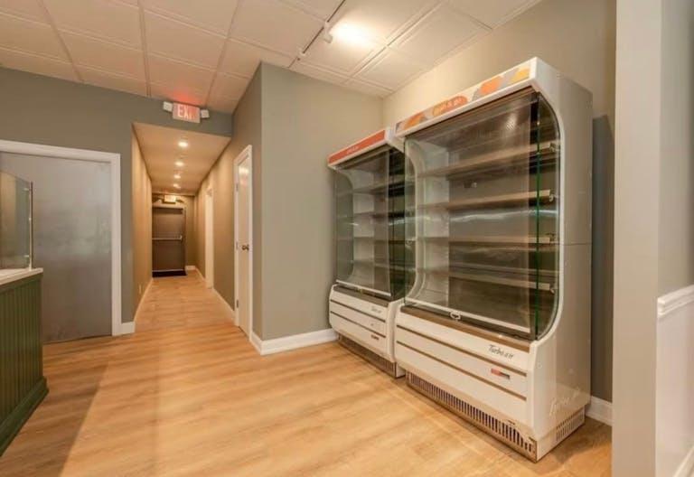 Newly Renovated Centrally Located Venue - one block from NYU - Image 3