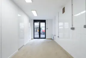 Concept Store Calvaire  Upper Marais Boutique - Image 8