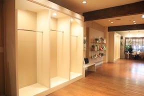 Urban Jungle Boutique Brick & Mortar Venue - Image 1