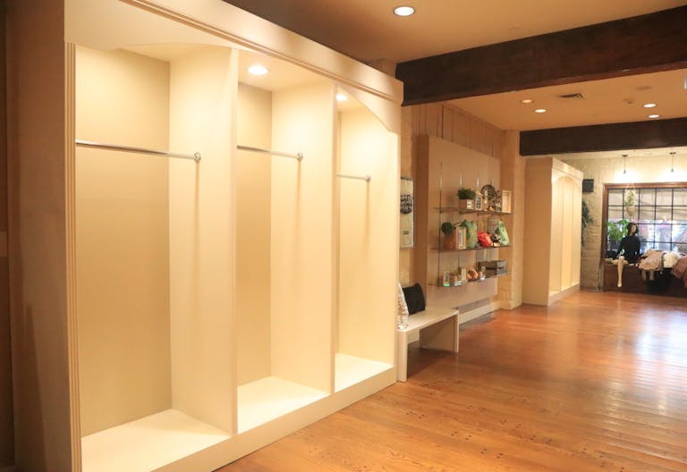 Urban Jungle Boutique Brick & Mortar Venue - Image 1