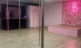Event Space in Inglewood for all types of occasions - Image 2
