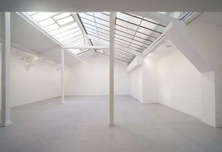 El�gante galerie dans le marais - Image 0